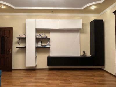 Продается комплект шкаф+стенка