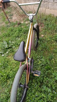 Продаётся велосипед bmx в отличном состоянии