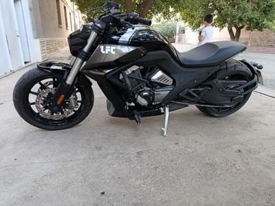 Продается Benda LFC700