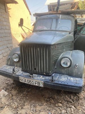 Gaz 51 sotila narxini kelishimiz