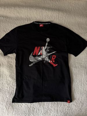 Продам стильную Футболку Nike Air Jordan