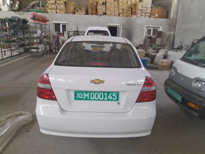 Nexia 3 oq rangli
