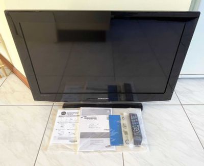 Телевизор Samsung Series 4 32inch (LA32B450)