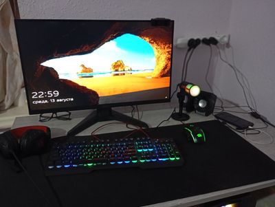 Stolni kampuyter 32 ozu ssd 1 tb ddr5 240ghr monitor vd karta 3060