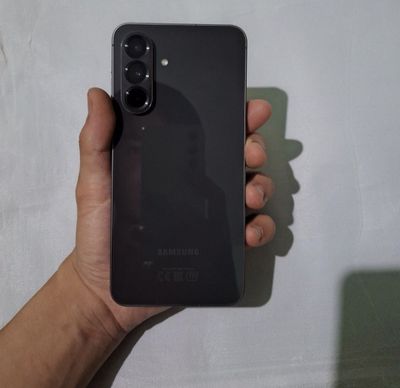 Samsung A 56 256 srochna
