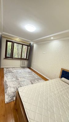Sergeli Uzgarish metro yaqnida kvartira bezmakler