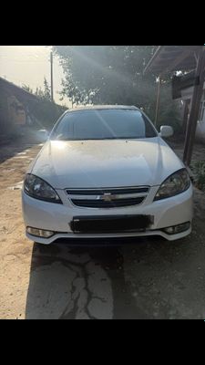 продаётся автомобиль жентра