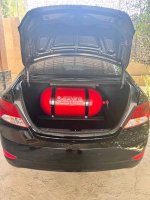 Hyundai accent