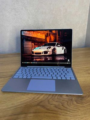 Microsoft surface GO