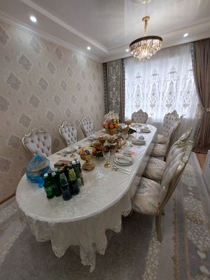 гостиные стол стулья