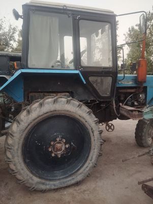 Трактор сотилади (Traktor sotiladi)