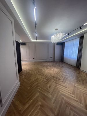 Аренда под офис 185 м2 помещения на Буз базаре