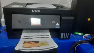 Printer sotiladi epson l14150. Yangi