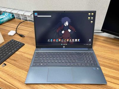 HP PAVILION 15.6 noutbook sotiladi.