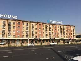 Продается Нежилое помещение 200 кв.м.,вдоль дороги Яккасарайский район