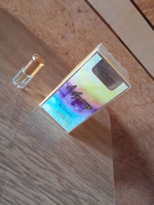 LA'CORE atiri