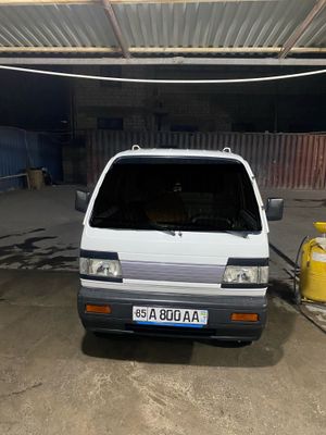 Chevrolet labo sotiladi