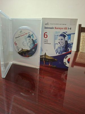 Koreys Tilini eshitish orqali organing kitob diski