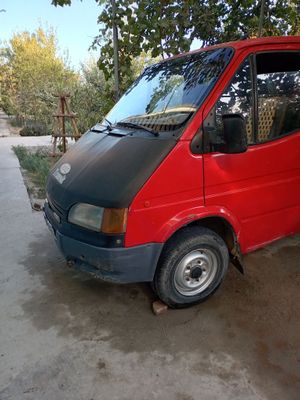 Ford Tranzit 1993yil