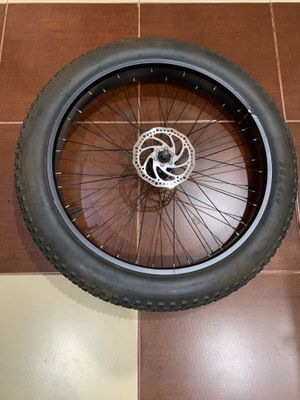 Колесо для фэтбайка 26×4.0 с тормозным диском — отличное состояние