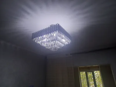 продам люстру