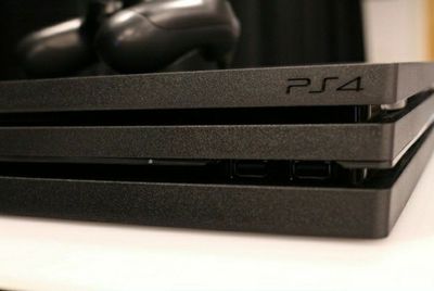 Playstation 4pro 4k 1TB в идеальном состоянии