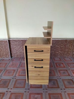 Маникюрный трансформер стол.