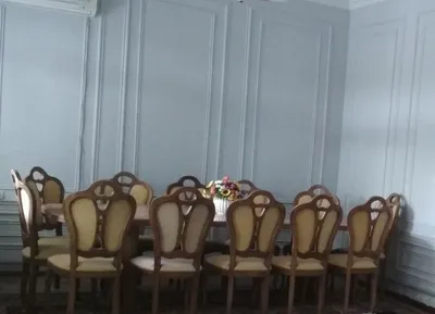 Стол стул сотилади