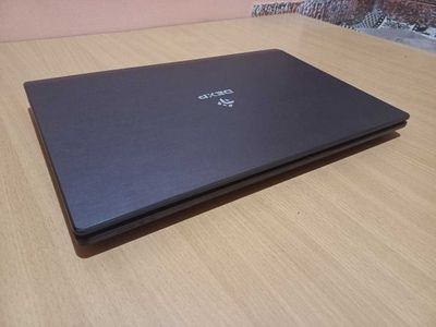 Super DEXP core i7 , 8GB RAM / 500GB ideal noutbuk