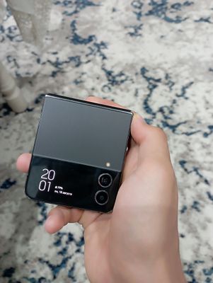 z flip 4 8/256