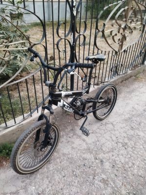 Продаю велосипед срочно двухподвесный BMX