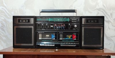 магнитола ,,SANYO" MTW-5