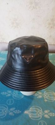 Панама Prada кожа новая