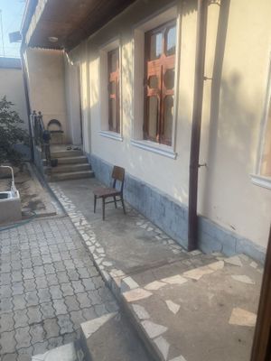 Uchastok sotiladi 3 sotok