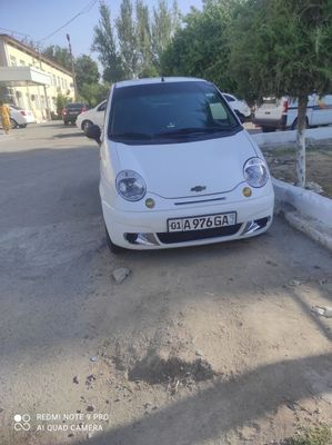 Holati yaxwi tiniq