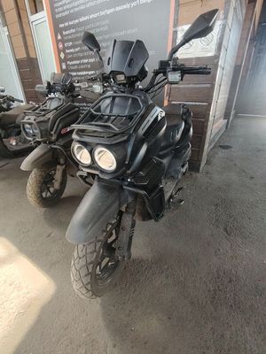 Skuter Tank zo'r sastyana