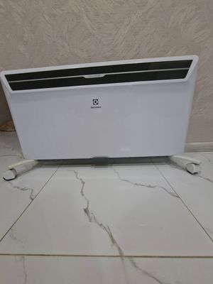 обогреватель Electrolux