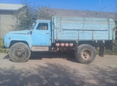 Bortavoy gaz 52 avto gruzavoy
