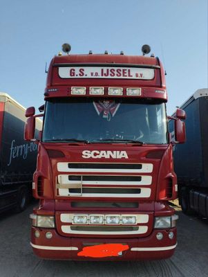 SCANIA юк автомашина сотилади