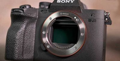 Продается Sony a 7 4