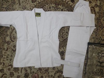 Кимано mizuno 145 см