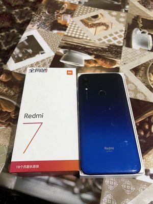 Redmi 7 64gb xolati yaxshi 1ta odam ishlatgan xamma narsasi rodnoy