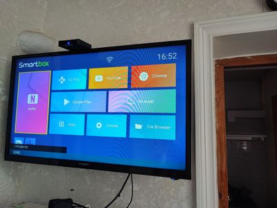 Rosso 32M60TS 32 dyumli televizor