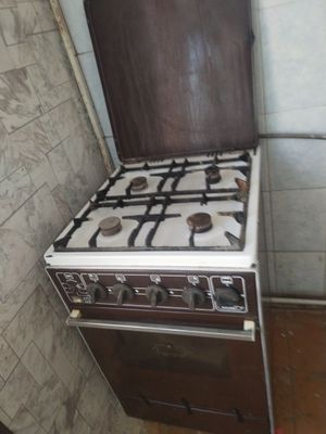 Gaz plita sotiladi. Nomi WROMET