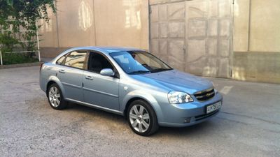 Lacetti 25mln bilan vikupga