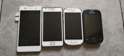 Продам сотовые телефоны Самсунг Galaxy б/у