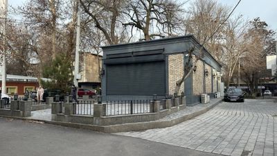 Продаётся нежилое помещения отдельно стоящие здания