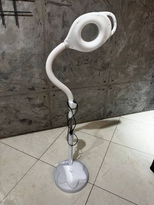 Продаётся косметологическая лампа