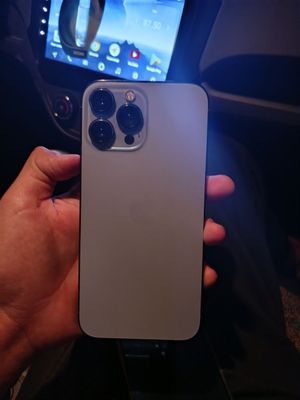 iPhone 13 pro max sotiladi