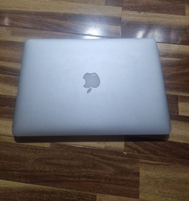 Macbook pro 2018 продаётся